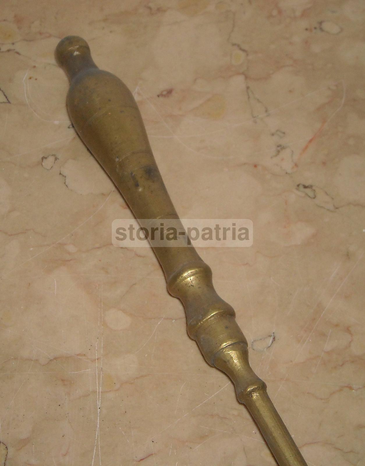 Antica Paletta Per Braciere, Utile, Decorativa, Da Collezione, In Ottone, d'Epoca immagine 1