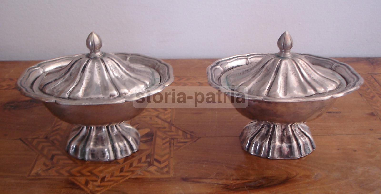 Araldica, Interessante Argenteria Di Famiglia, Decorativo Insieme, Otto Vaschette immagine 18