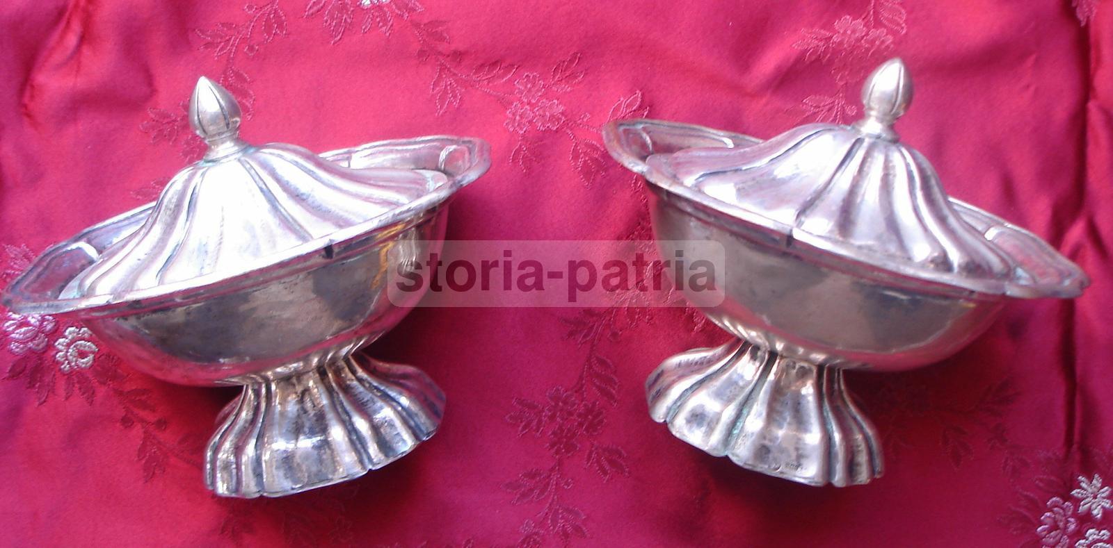 Araldica, Interessante Argenteria Di Famiglia, Decorativo Insieme, Otto Vaschette immagine 20