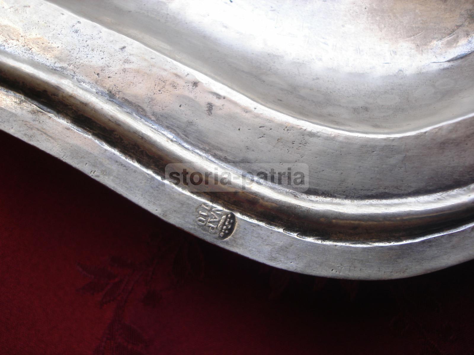 Araldica, Interessante Argenteria Di Famiglia, Decorativo Piatto Ovale, V Coronata immagine 5