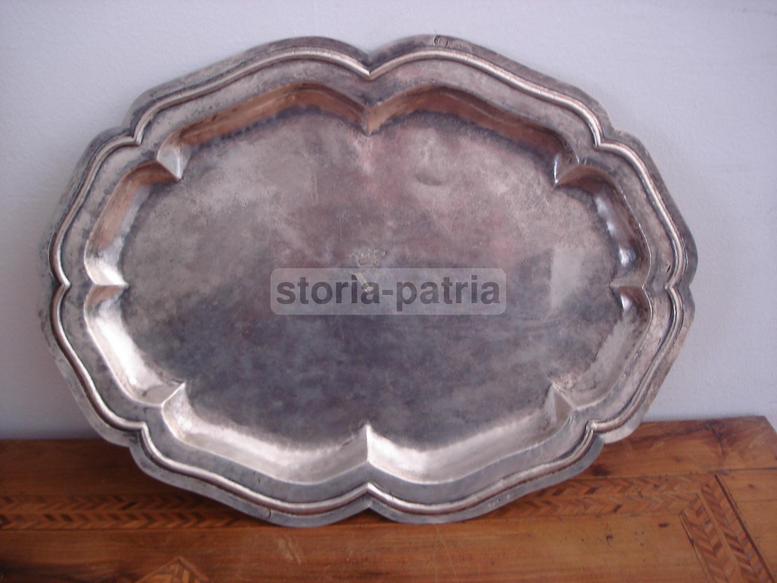 Araldica, Interessante Argenteria Di Famiglia, Decorativo Piatto Ovale, V Coronata immagine 14