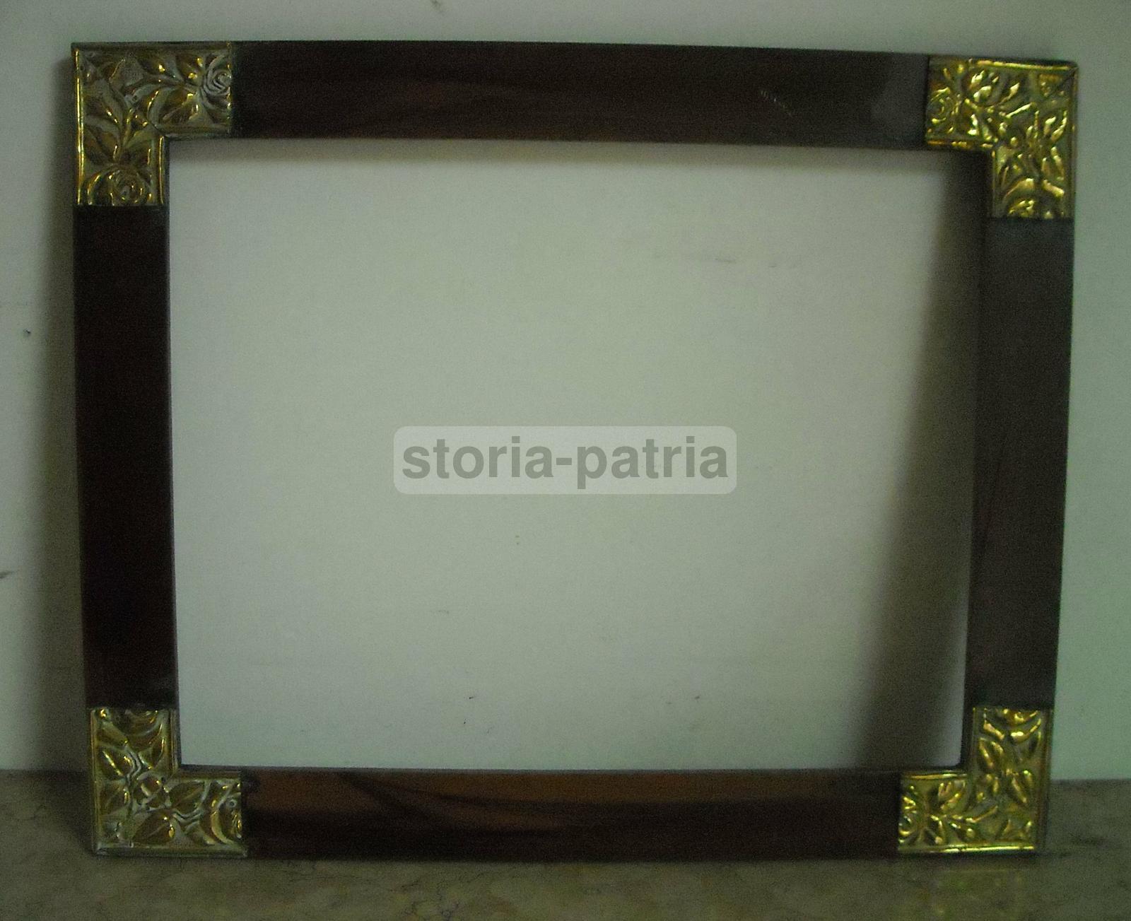 Decorativa Antica Cornice, In Legno Con Applicazioni Floreali, Sbalzi Metallici immagine 3