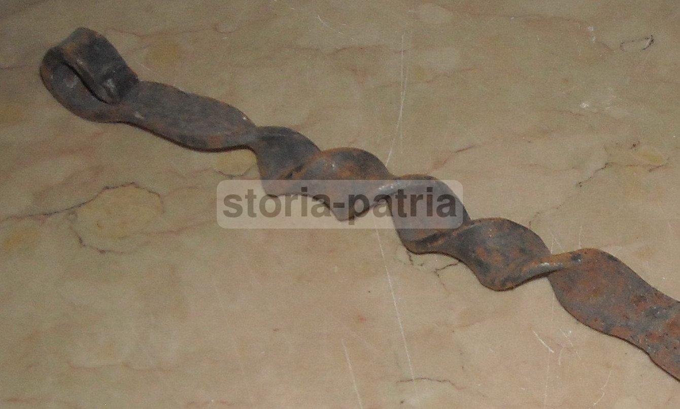 Ferro Battuto Da Collezione, Utile Raschietto, Utensile Da Campagna O Da Cucina immagine 2