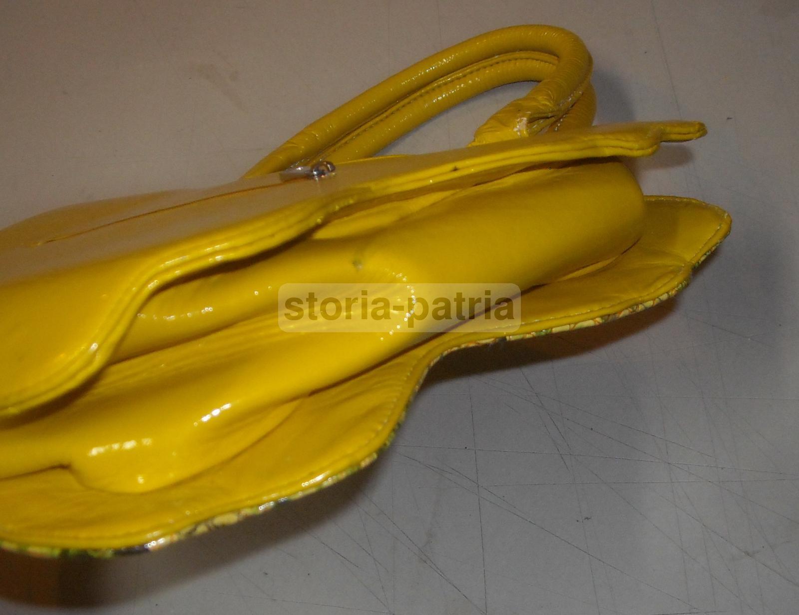 Graziosa Vecchia Borsetta, Inusuale Modellato, Farfalla, Decorativa, Da Collezione immagine 11