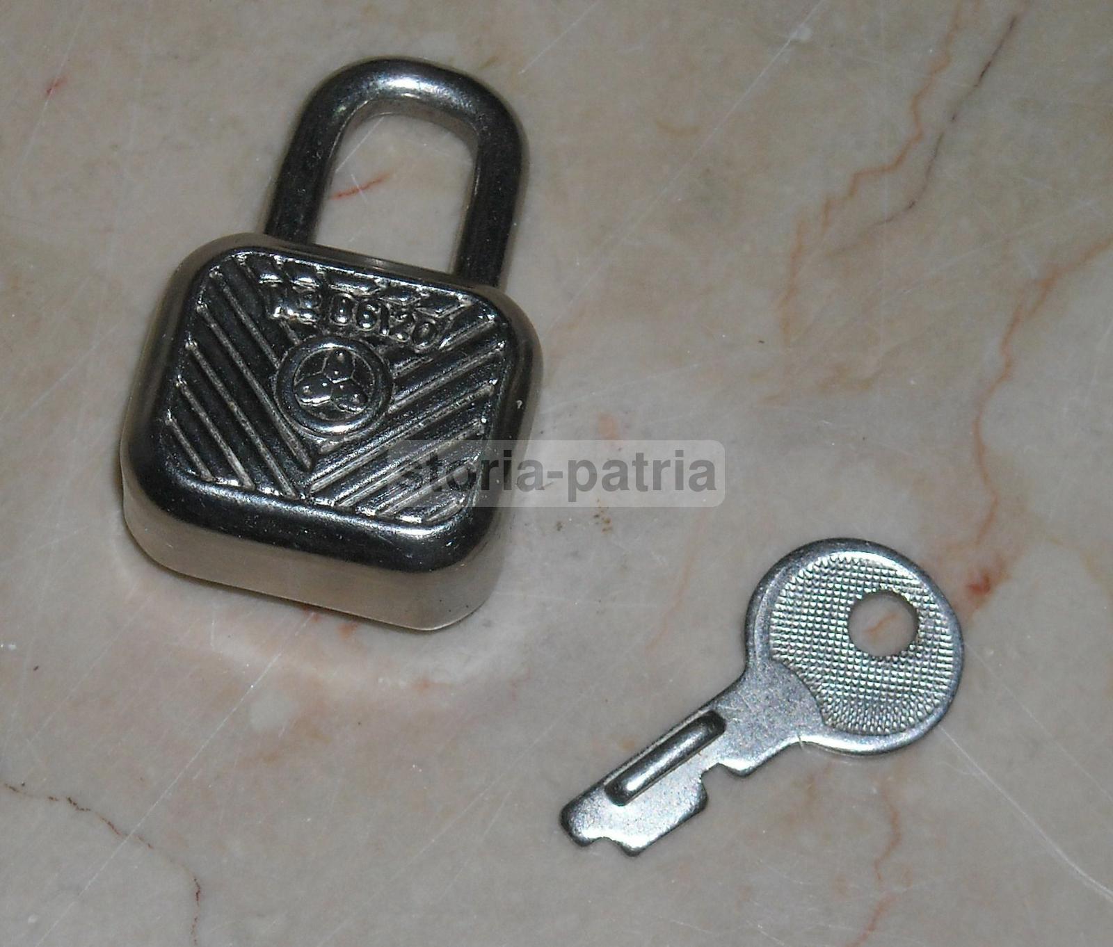 Grazioso Lucchetto d'Epoca, Con Chiave, Da Collezione, Utile, Decorativo, immagine 2