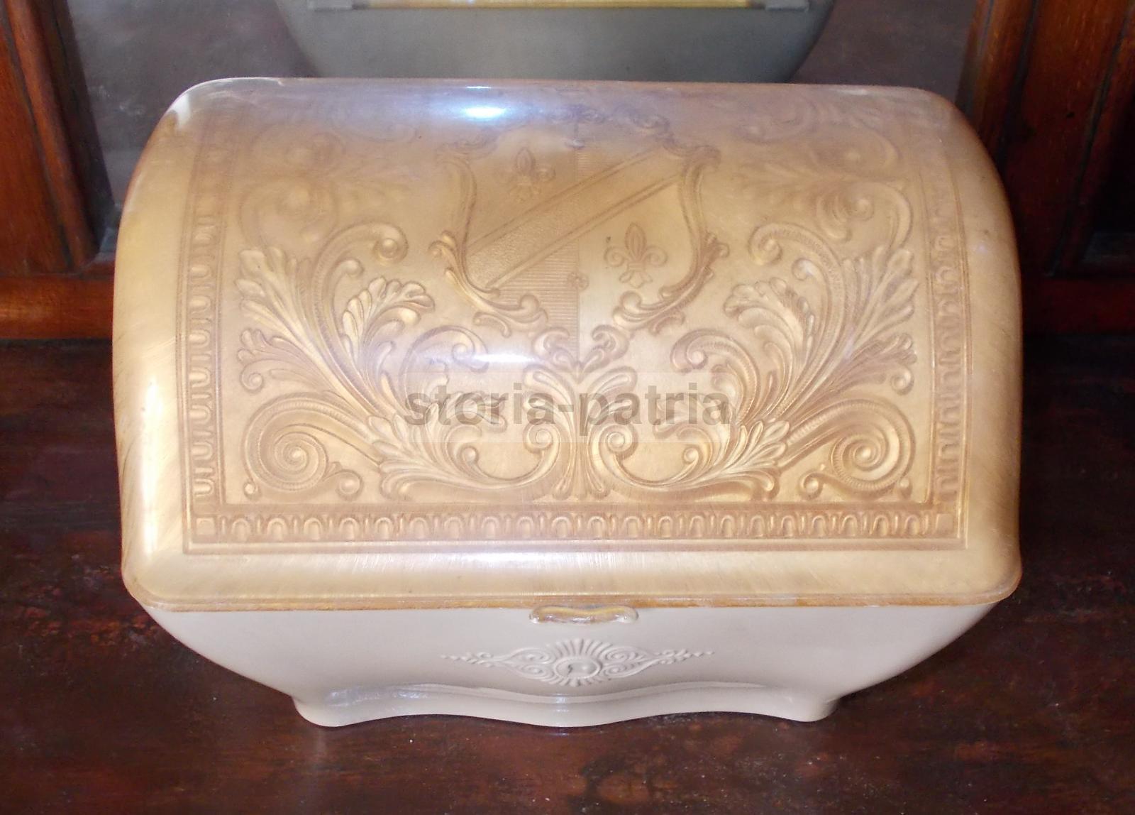 Inusuale Cofanetto, Araldica, Artistiche Decorazioni, Da Collezione, d'Epoca, Utile immagine 1