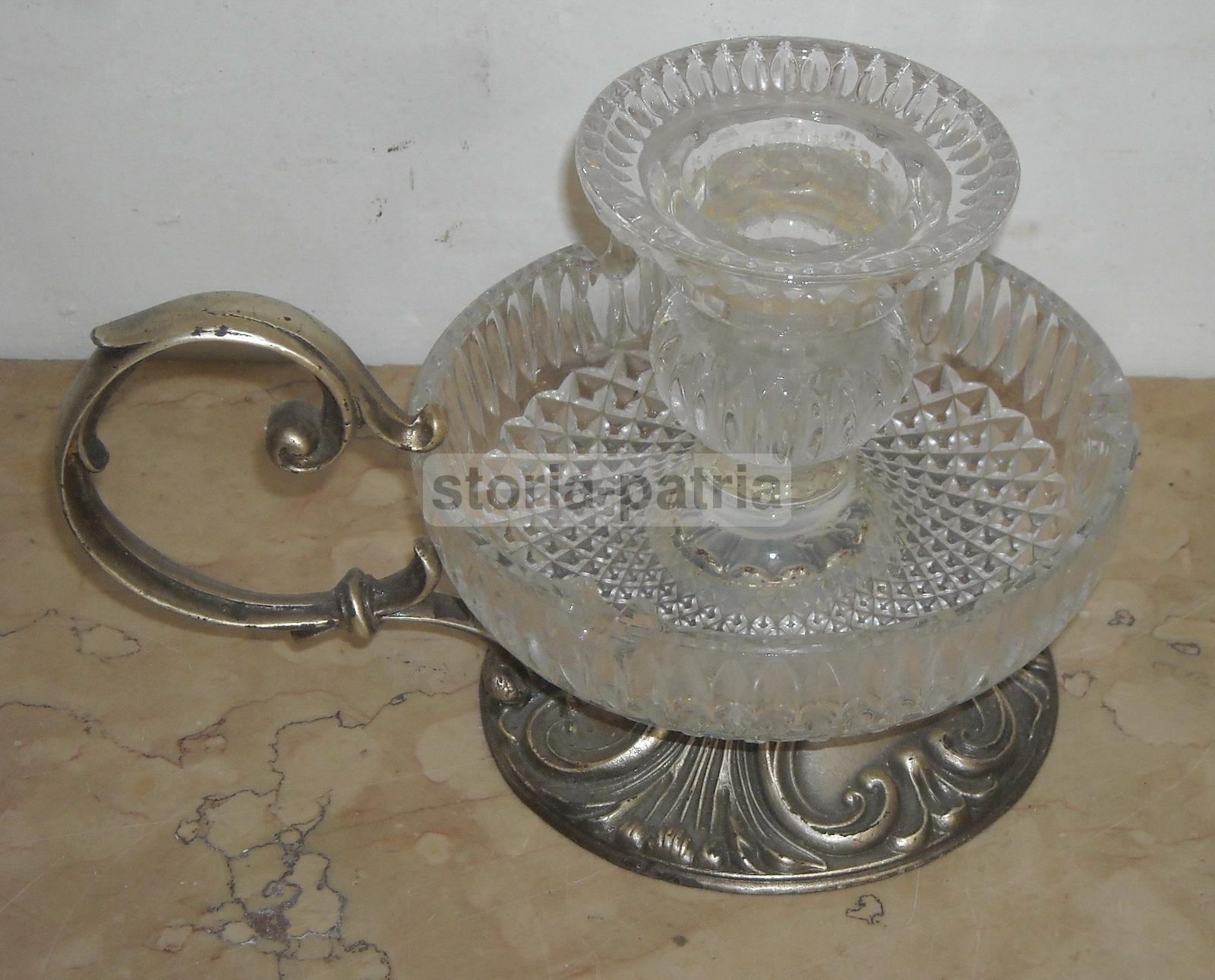 Pregevole Soprammobile, Bugia Porta Candela, Artistico Modellato, Vetro Posacenere immagine 1