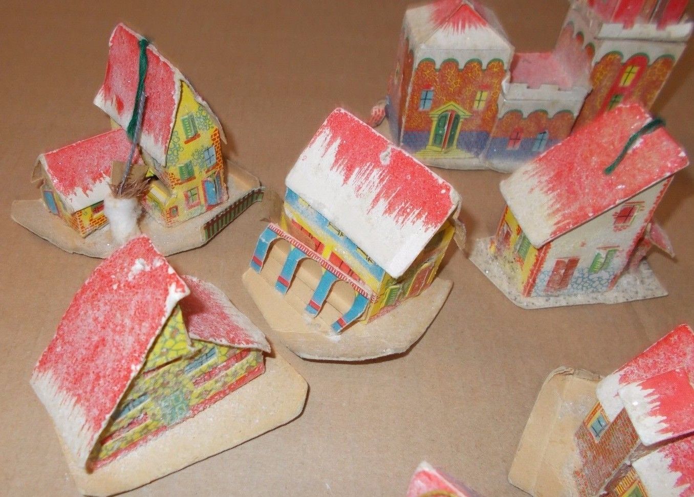 Presepe, Natale, Albero, Costruzioni, Utili Accessori, Casette Varie, Da Collezione immagine 2