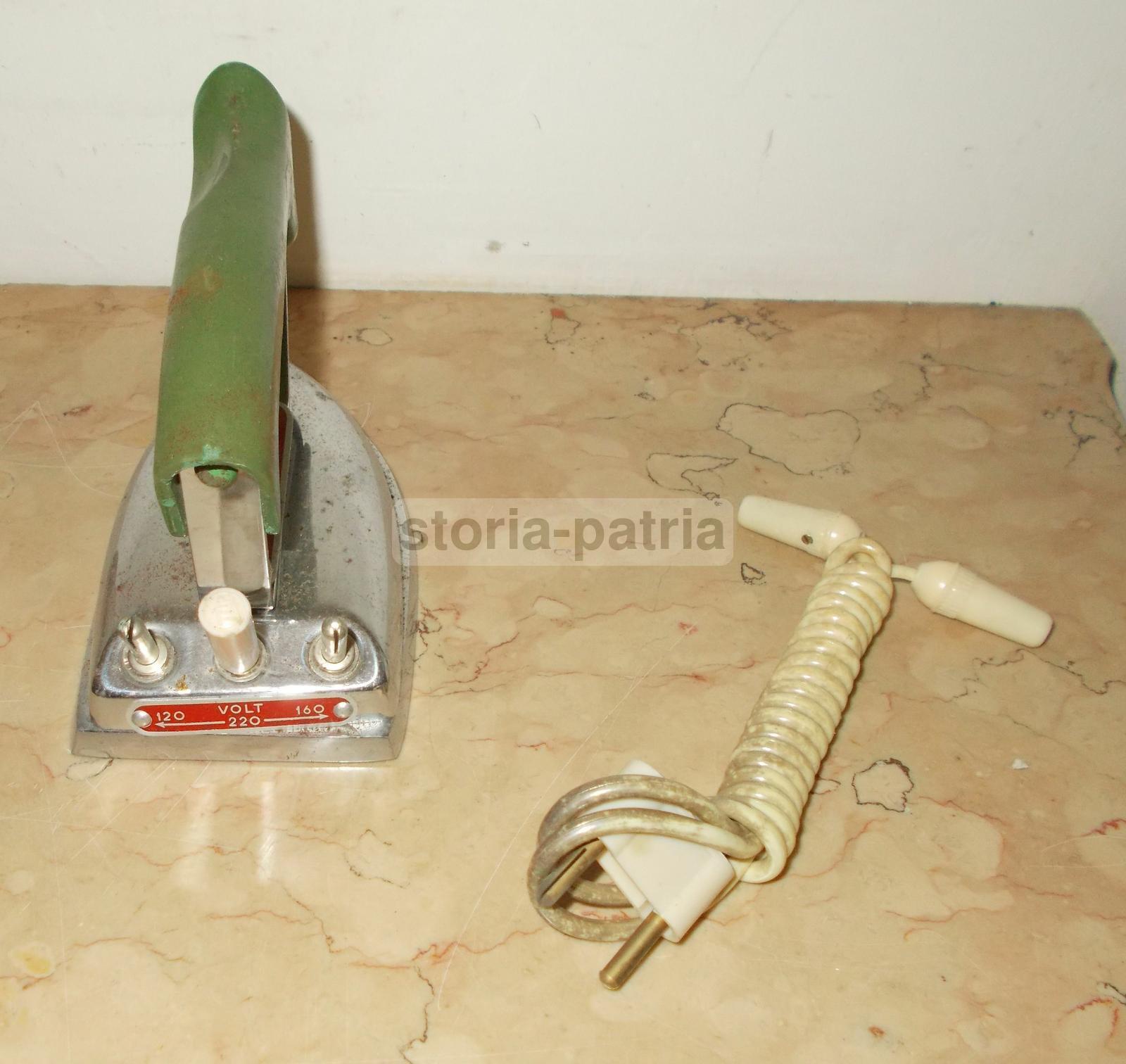 Tecnica, Elettricita, Elettrodomestico d'Epoca, Ferro Da Stiro, Da Collezione, Utile immagine 2