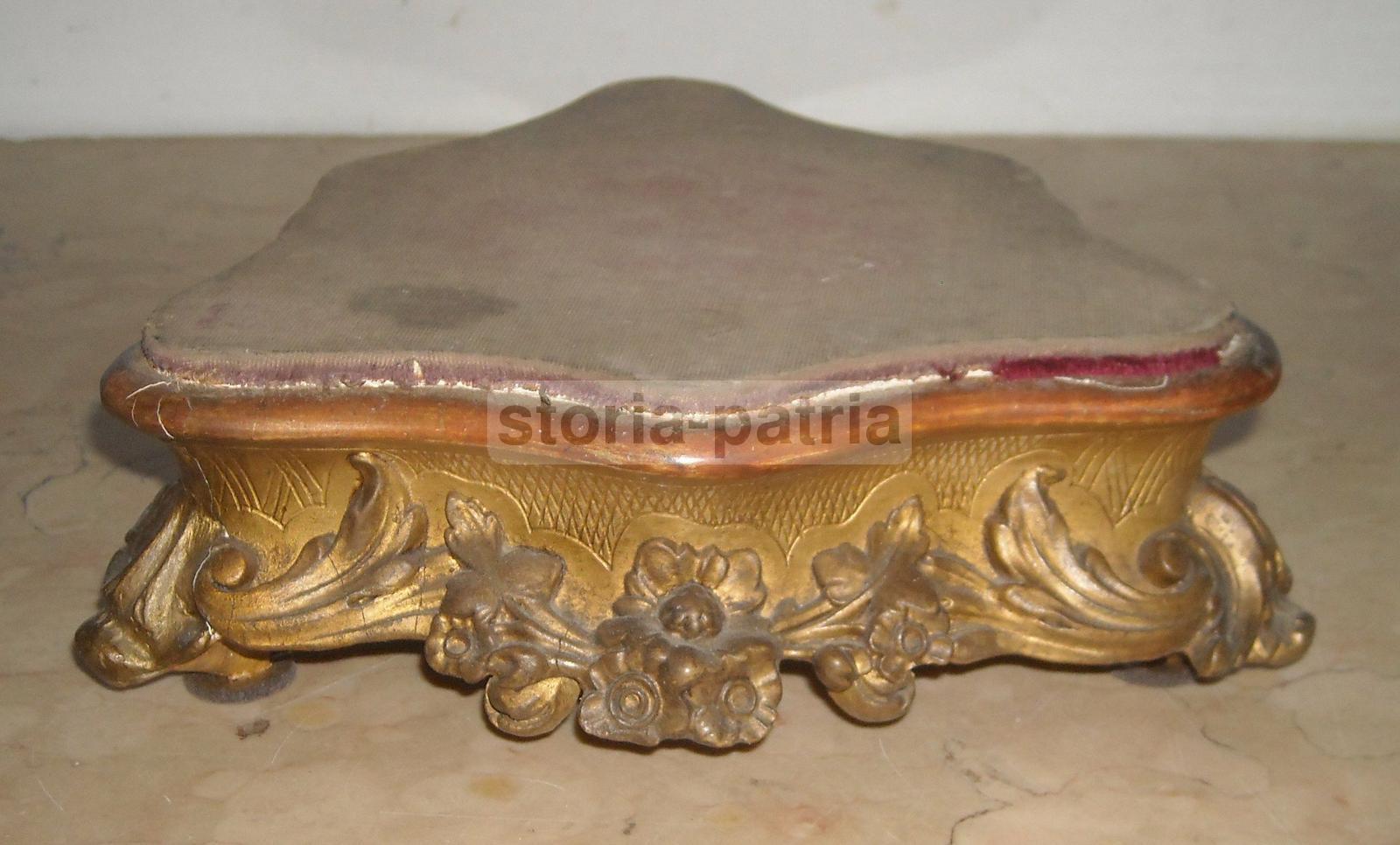 Utile E Decorativo Supporto, Antica Base, Fregi Dorati, Per Sculture O Porcellane immagine 6