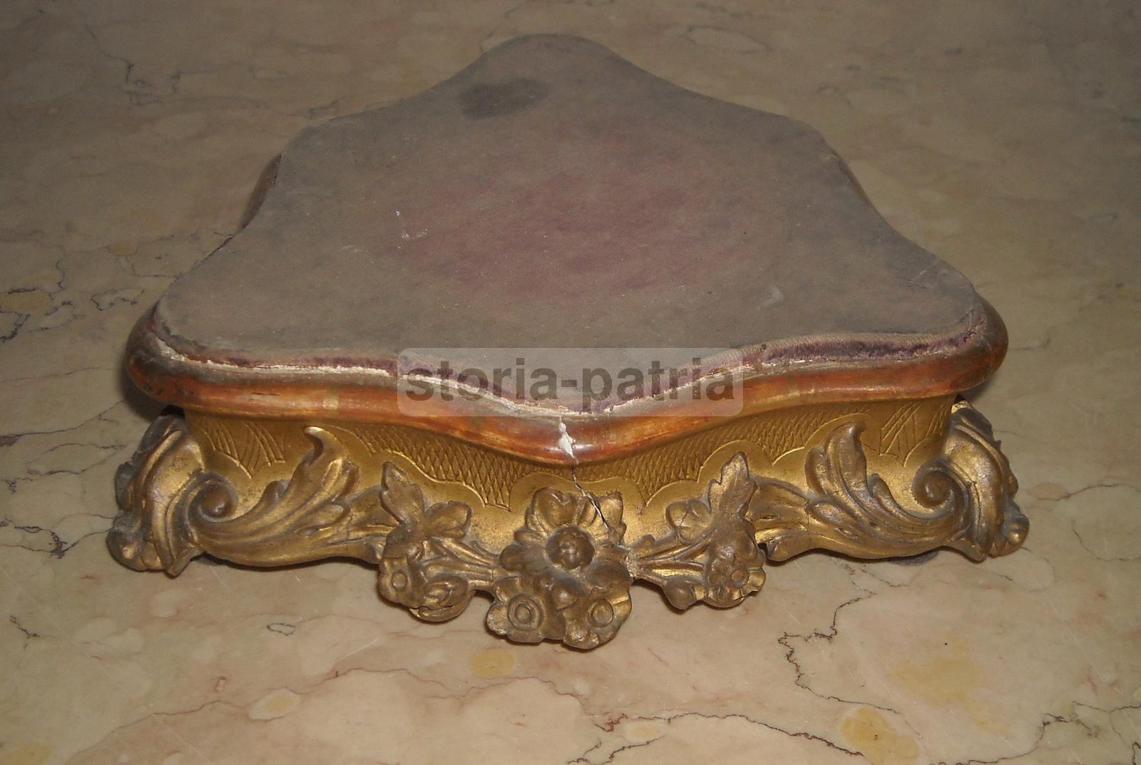 Utile E Decorativo Supporto, Antica Base, Fregi Dorati, Per Sculture O Porcellane immagine 9